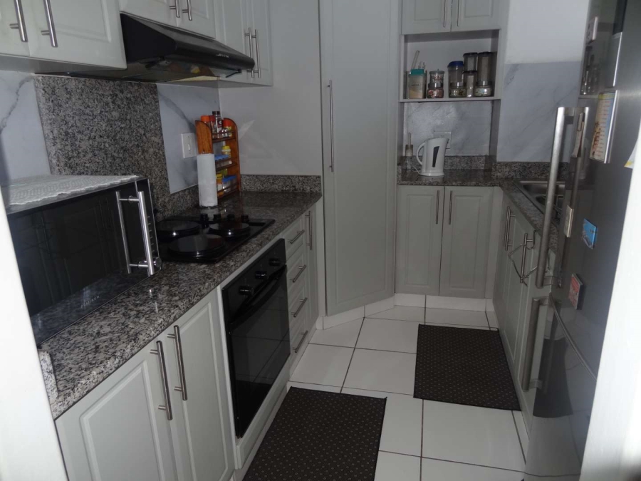2 Bedroom Property for Sale in Glenmore KwaZulu-Natal