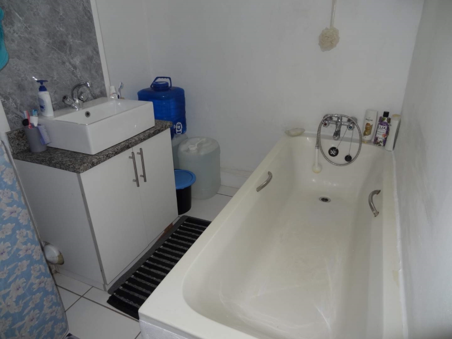 2 Bedroom Property for Sale in Glenmore KwaZulu-Natal