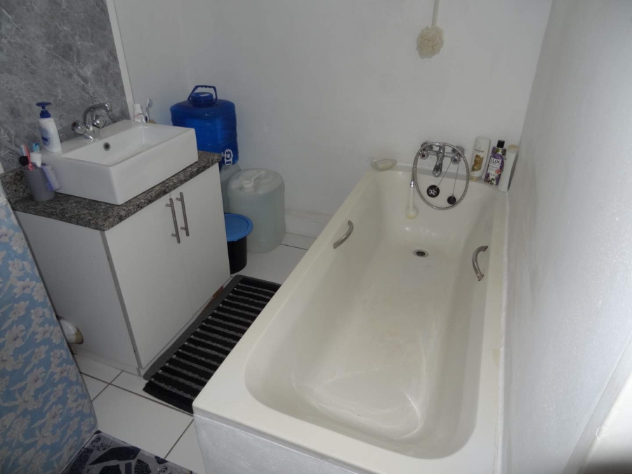 2 Bedroom Property for Sale in Glenmore KwaZulu-Natal