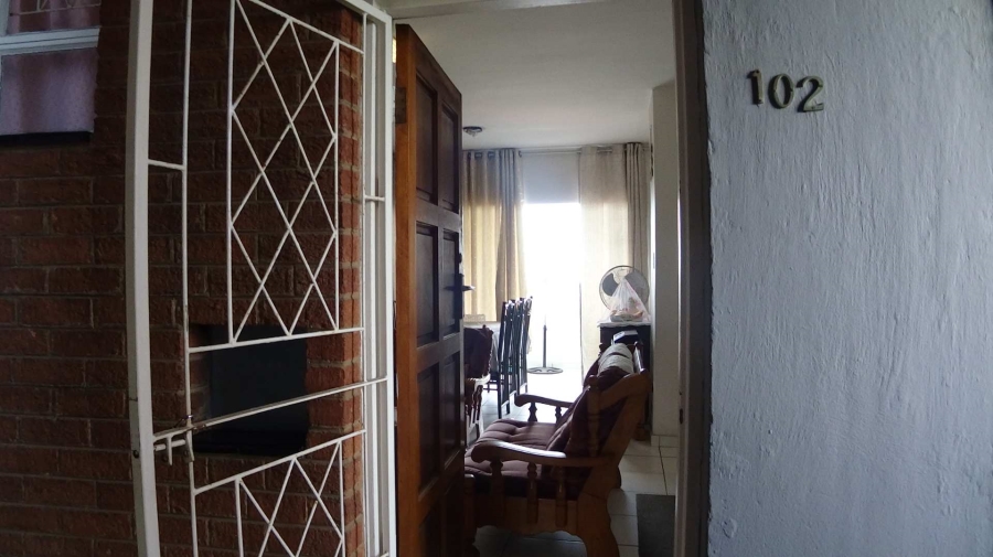 2 Bedroom Property for Sale in Glenmore KwaZulu-Natal