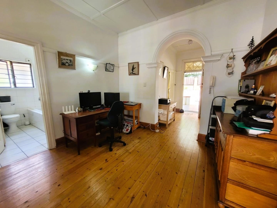 3 Bedroom Property for Sale in Glenwood KwaZulu-Natal