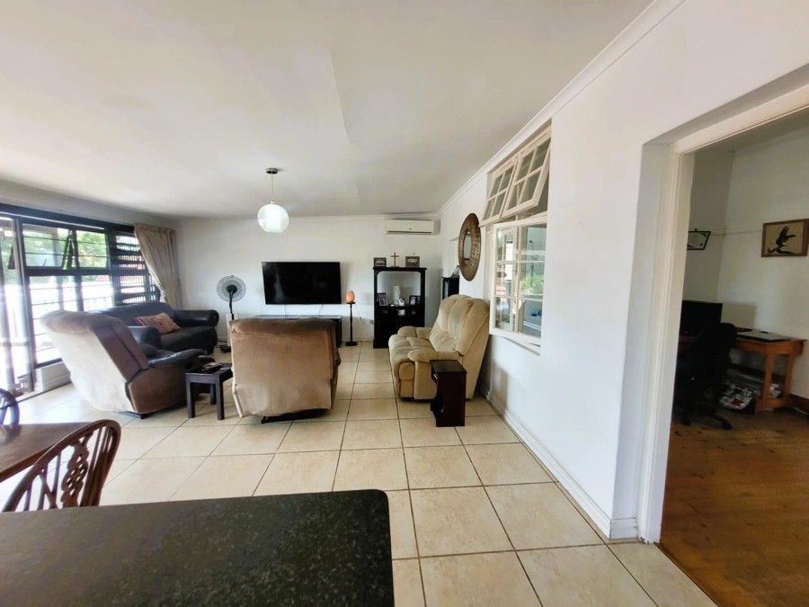 3 Bedroom Property for Sale in Glenwood KwaZulu-Natal