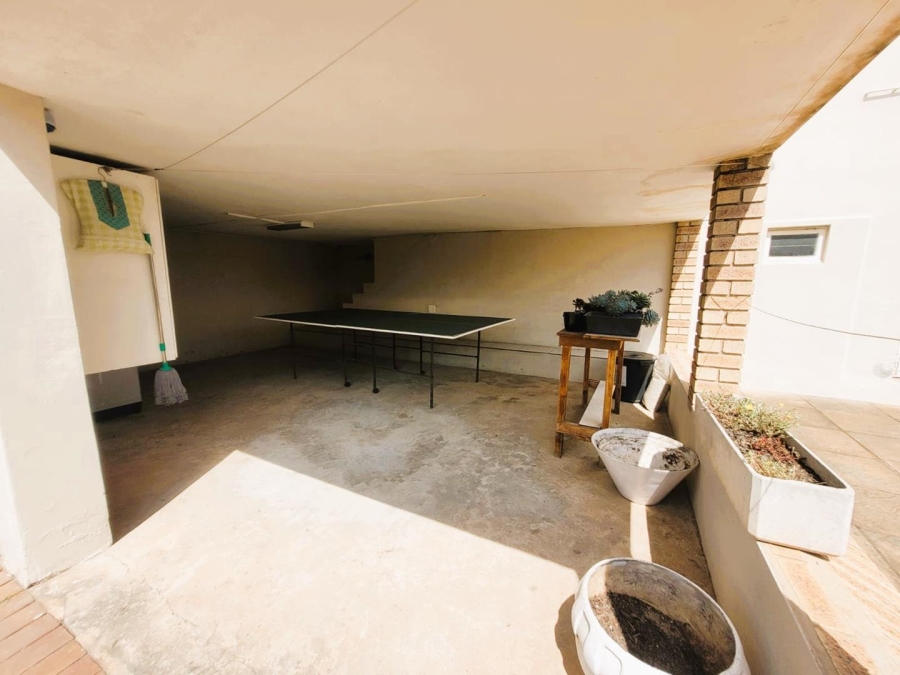 3 Bedroom Property for Sale in Glenwood KwaZulu-Natal