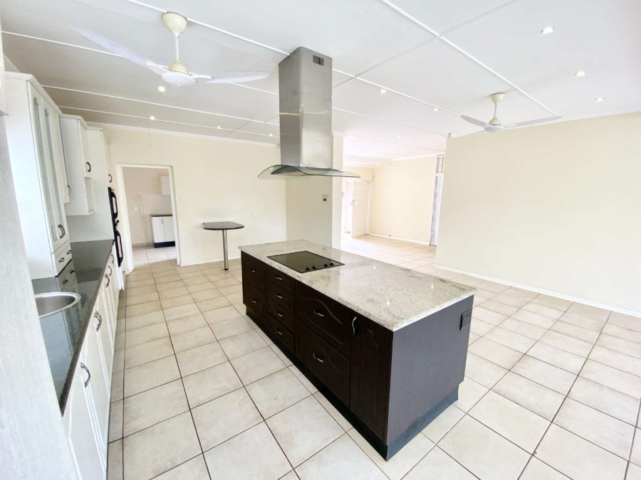 To Let 3 Bedroom Property for Rent in Herrwood Park KwaZulu-Natal