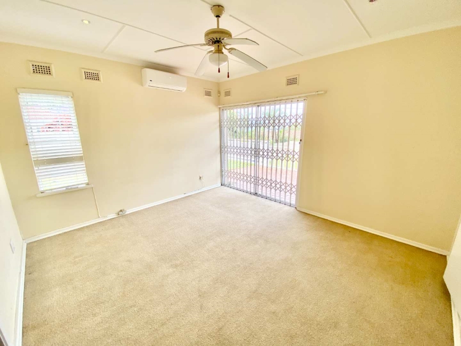 To Let 3 Bedroom Property for Rent in Herrwood Park KwaZulu-Natal