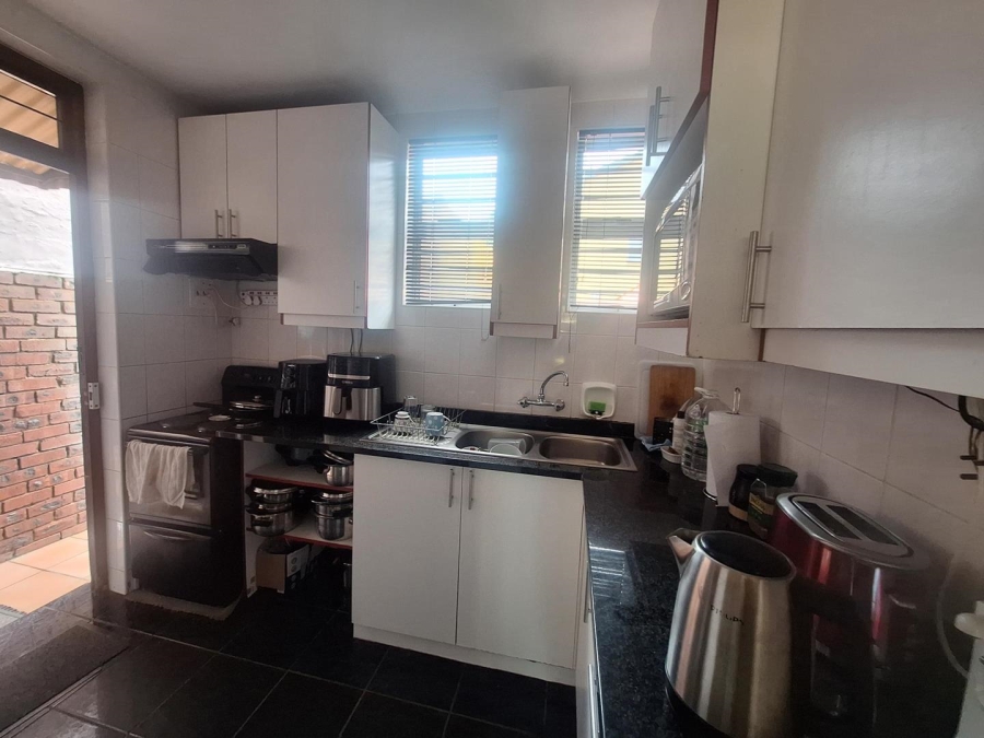 3 Bedroom Property for Sale in Woodhaven KwaZulu-Natal