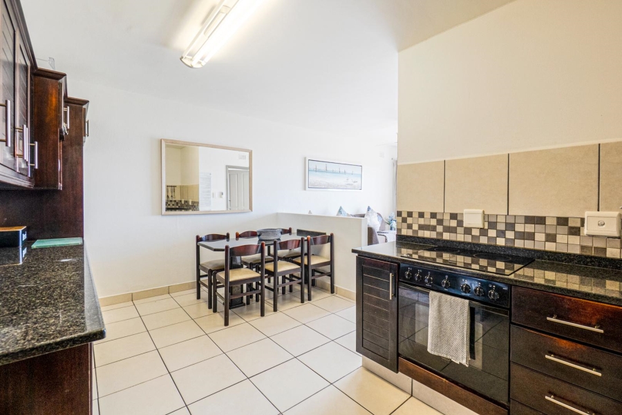 2 Bedroom Property for Sale in Illovo KwaZulu-Natal