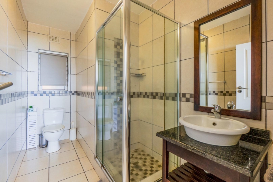 2 Bedroom Property for Sale in Illovo KwaZulu-Natal