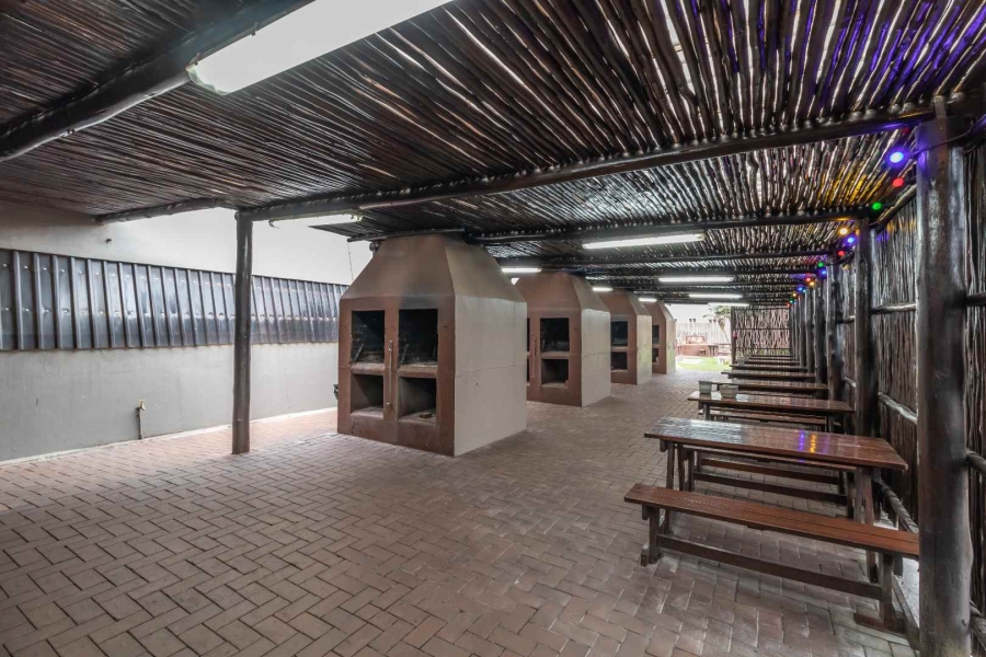 2 Bedroom Property for Sale in Amanzimtoti KwaZulu-Natal