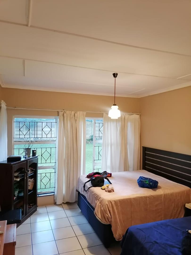 4 Bedroom Property for Sale in Schuinshoogte KwaZulu-Natal