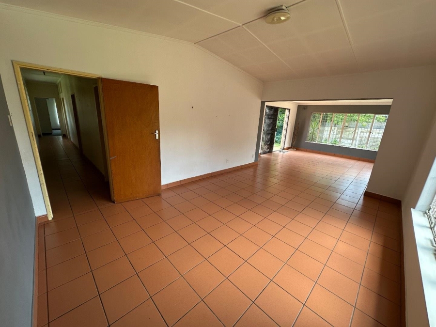 6 Bedroom Property for Sale in Dundee KwaZulu-Natal