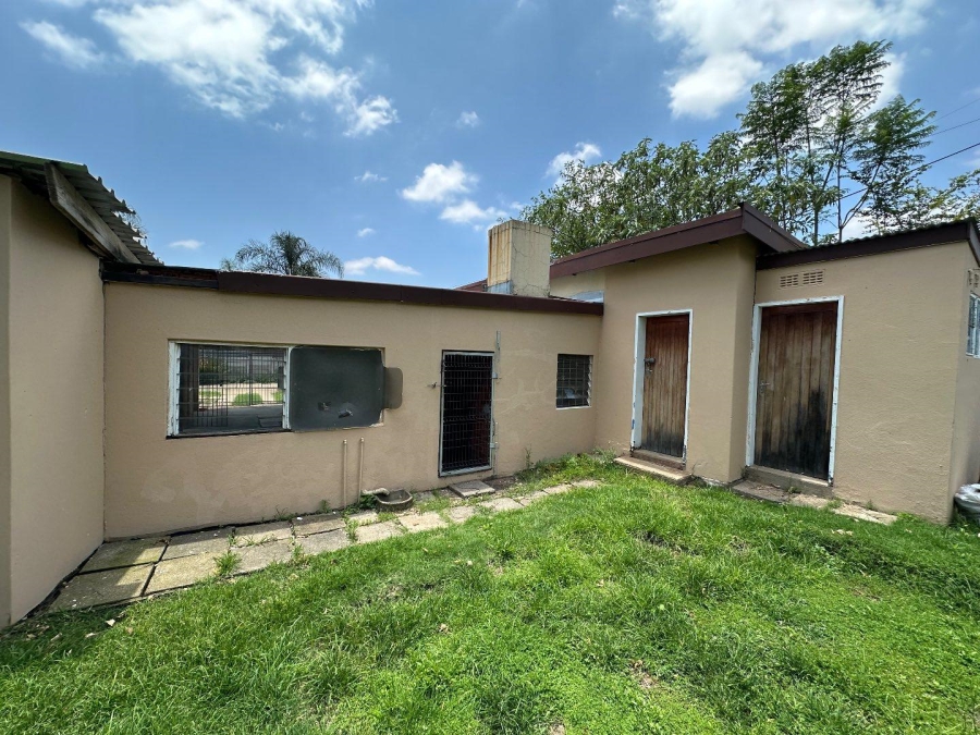 6 Bedroom Property for Sale in Dundee KwaZulu-Natal