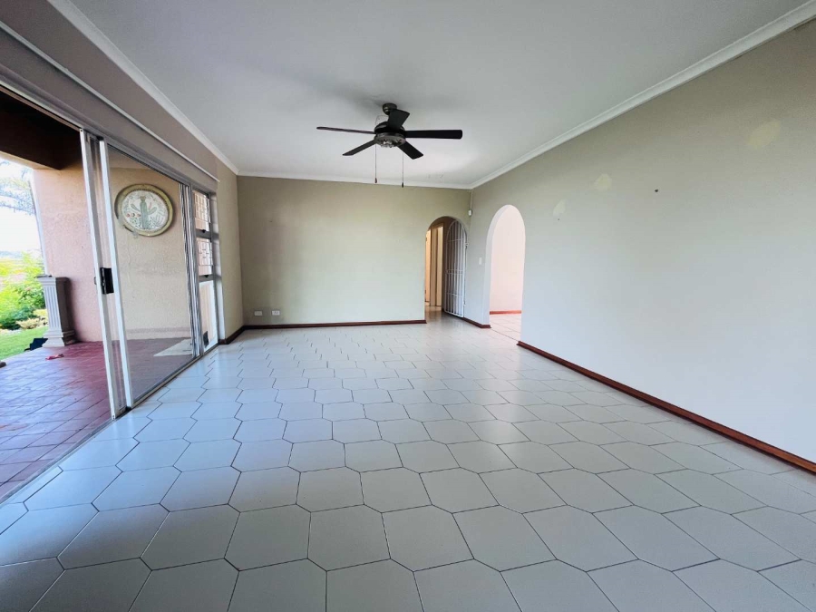 To Let 3 Bedroom Property for Rent in Glen Anil KwaZulu-Natal