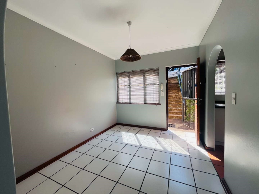 To Let 3 Bedroom Property for Rent in Glen Anil KwaZulu-Natal