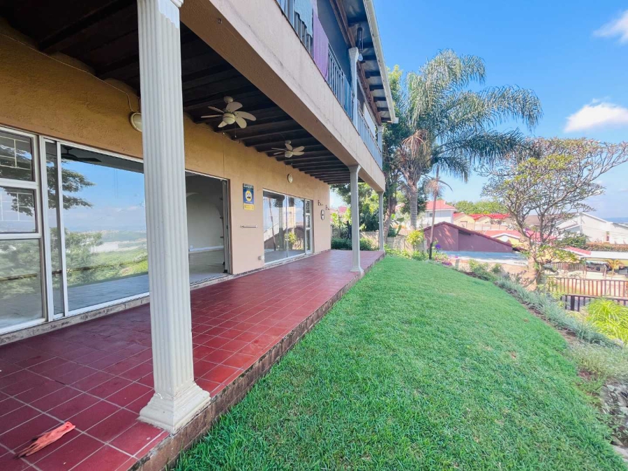 To Let 3 Bedroom Property for Rent in Glen Anil KwaZulu-Natal