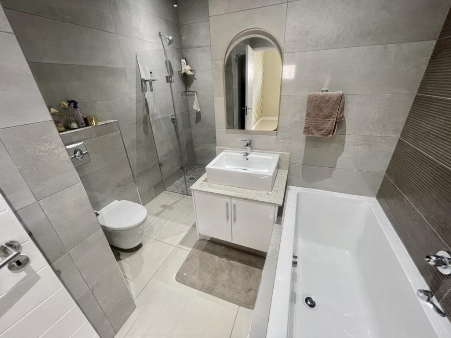 3 Bedroom Property for Sale in Izinga Estate KwaZulu-Natal