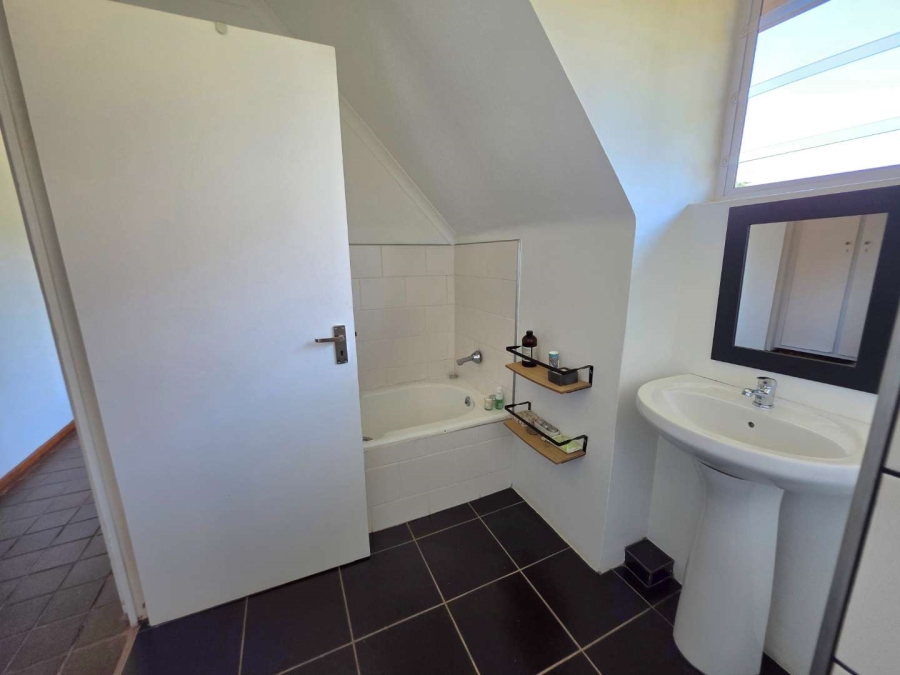 4 Bedroom Property for Sale in Bothas Hill KwaZulu-Natal