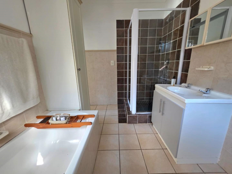 4 Bedroom Property for Sale in Bothas Hill KwaZulu-Natal
