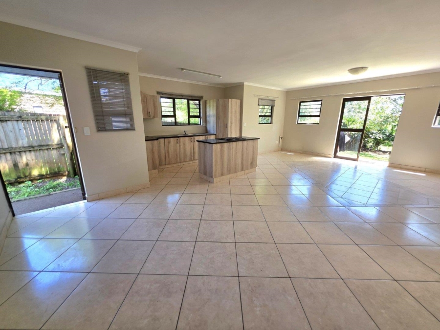 To Let 7 Bedroom Property for Rent in Waterfall KwaZulu-Natal