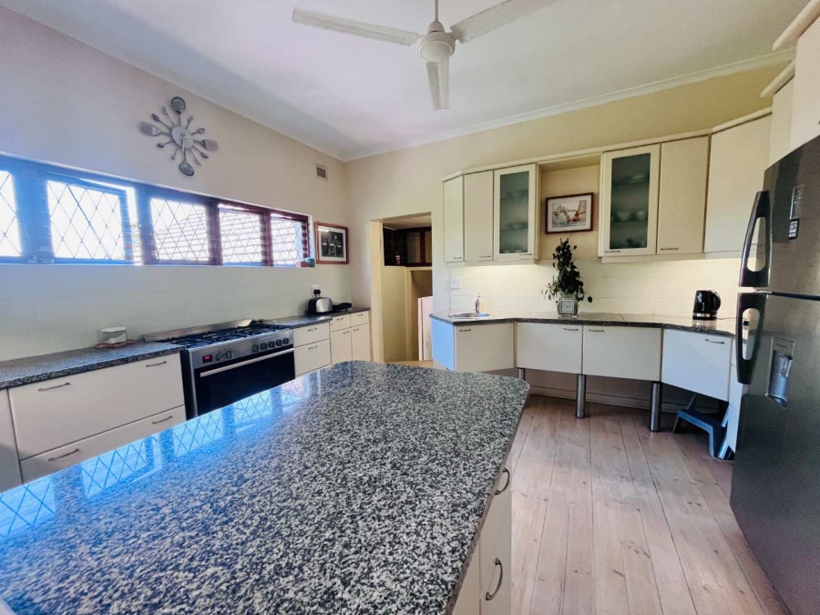 4 Bedroom Property for Sale in Durban North KwaZulu-Natal