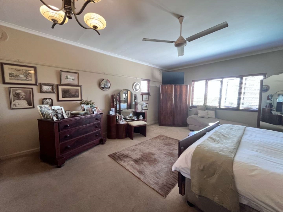 4 Bedroom Property for Sale in Durban North KwaZulu-Natal