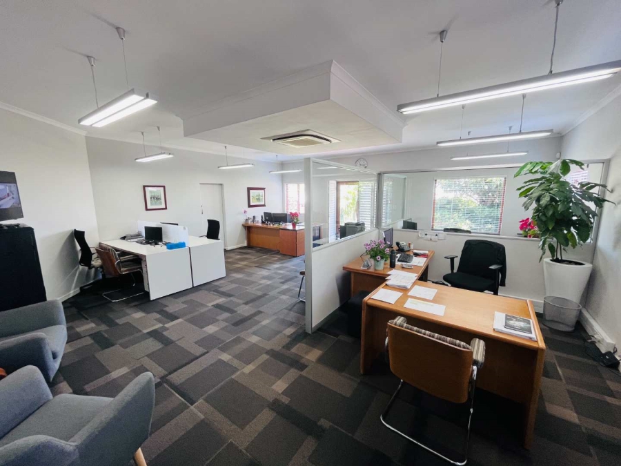 4 Bedroom Property for Sale in Durban North KwaZulu-Natal