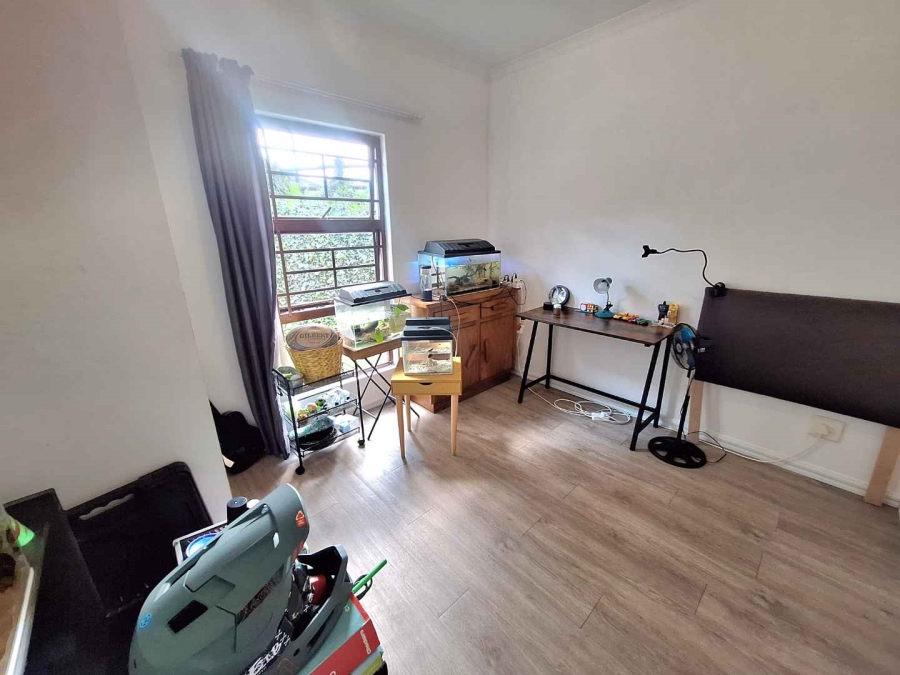 To Let 3 Bedroom Property for Rent in Assagay KwaZulu-Natal