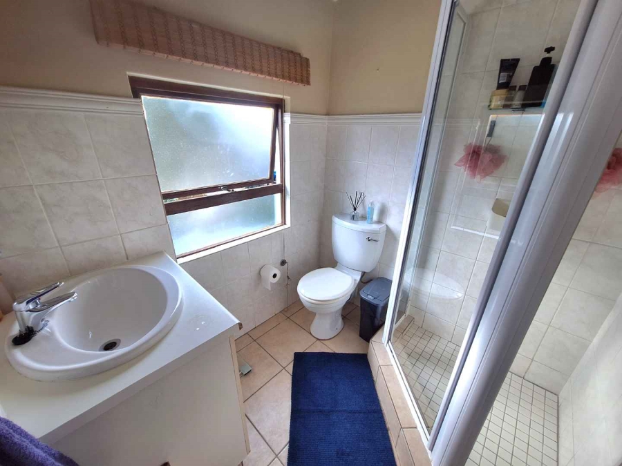 To Let 3 Bedroom Property for Rent in Assagay KwaZulu-Natal