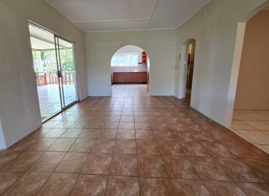 To Let 3 Bedroom Property for Rent in Waterfall KwaZulu-Natal