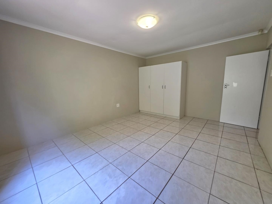 To Let 3 Bedroom Property for Rent in Waterfall KwaZulu-Natal