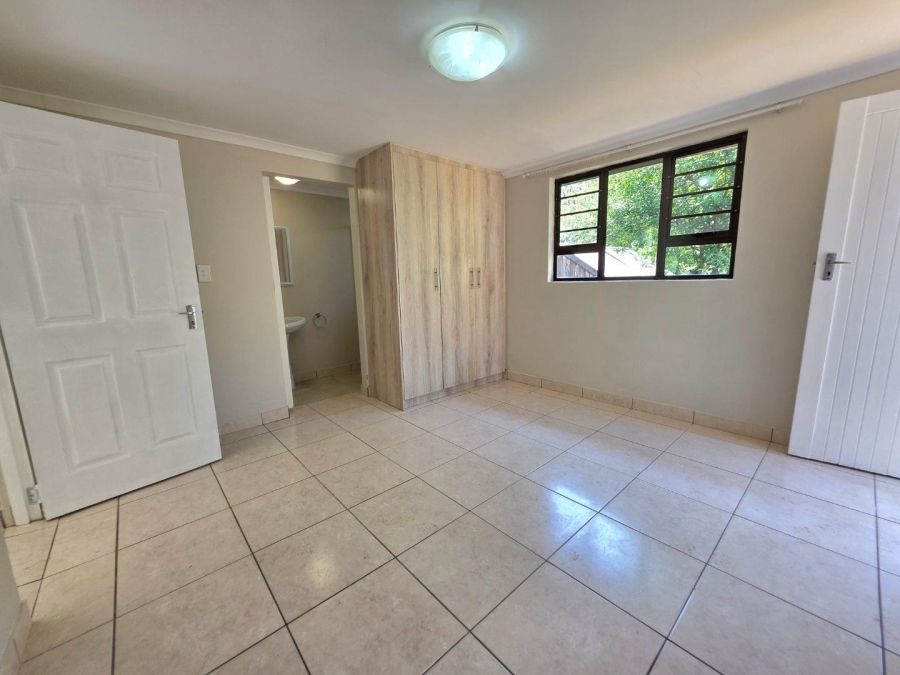 To Let 3 Bedroom Property for Rent in Waterfall KwaZulu-Natal