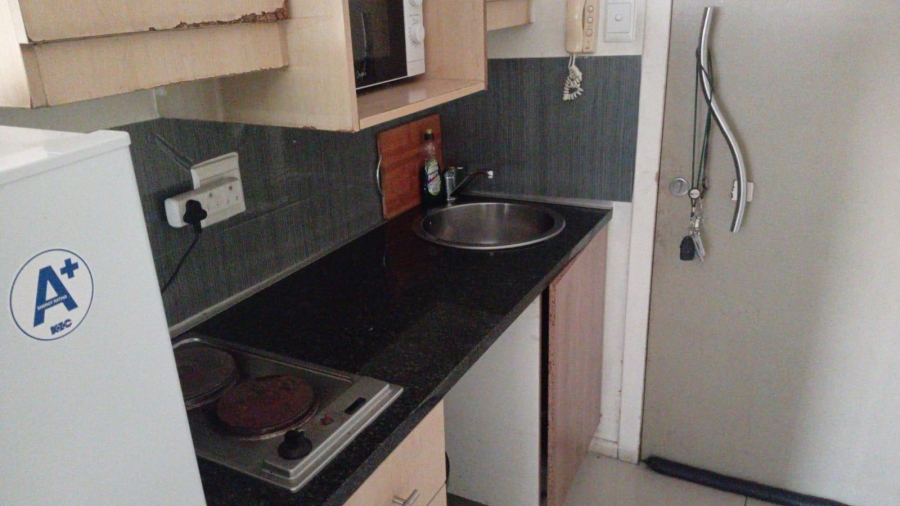 To Let 1 Bedroom Property for Rent in Bulwer KwaZulu-Natal