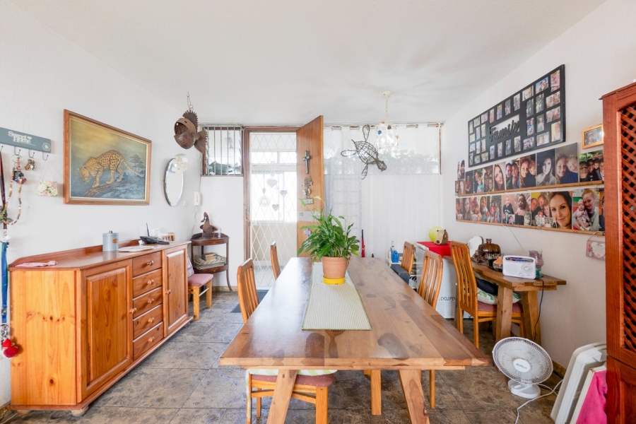 3 Bedroom Property for Sale in Amanzimtoti KwaZulu-Natal