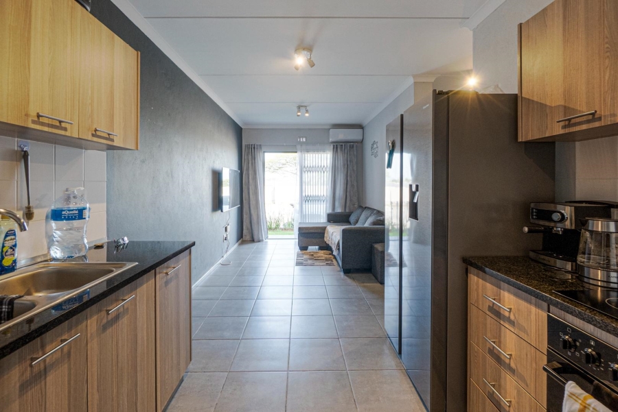 2 Bedroom Property for Sale in Amanzimtoti KwaZulu-Natal