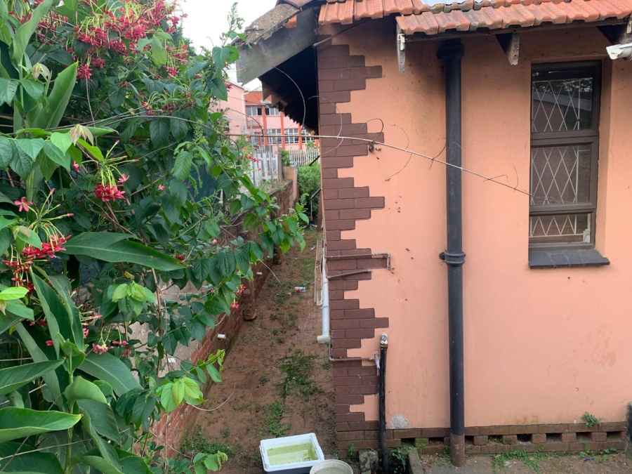 3 Bedroom Property for Sale in Montclair KwaZulu-Natal