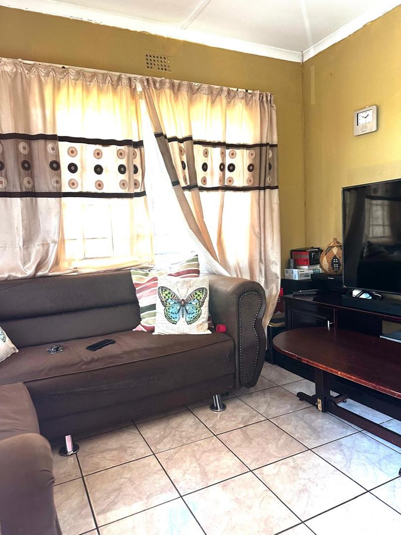 2 Bedroom Property for Sale in Empangeni KwaZulu-Natal