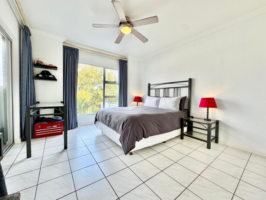 3 Bedroom Property for Sale in Umdloti KwaZulu-Natal