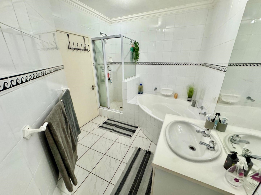 3 Bedroom Property for Sale in Umdloti KwaZulu-Natal