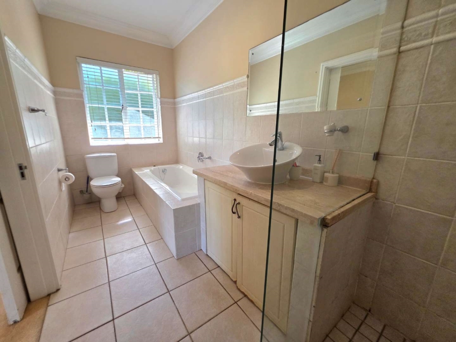 4 Bedroom Property for Sale in Mount Edgecombe Country Estate KwaZulu-Natal