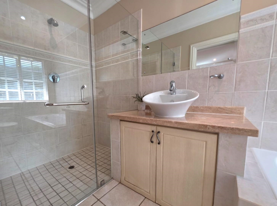 4 Bedroom Property for Sale in Mount Edgecombe Country Estate KwaZulu-Natal