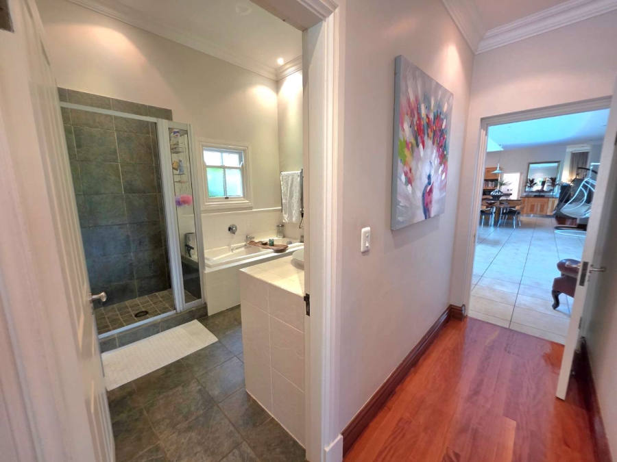 3 Bedroom Property for Sale in Mount Edgecombe Country Estate KwaZulu-Natal