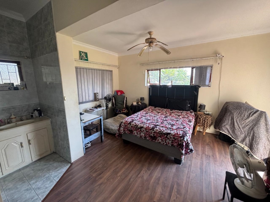 To Let 3 Bedroom Property for Rent in Malvern KwaZulu-Natal