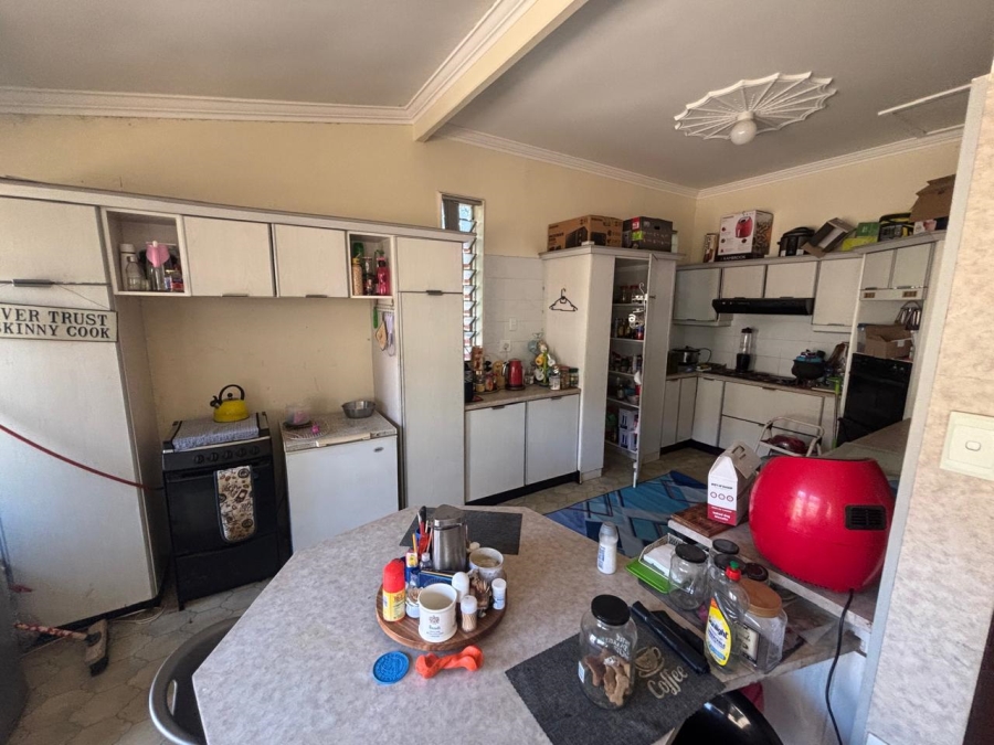 To Let 3 Bedroom Property for Rent in Malvern KwaZulu-Natal