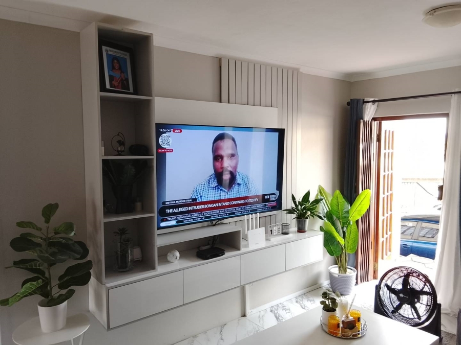 To Let 2 Bedroom Property for Rent in Clarendon KwaZulu-Natal