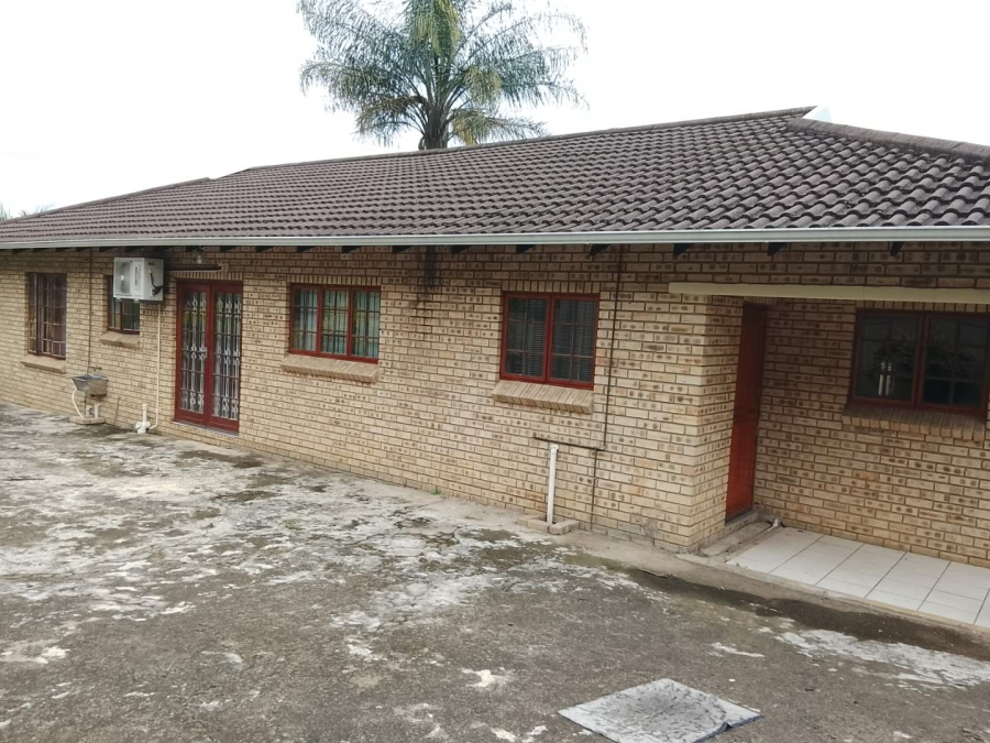 3 Bedroom Property for Sale in Chase Valley KwaZulu-Natal