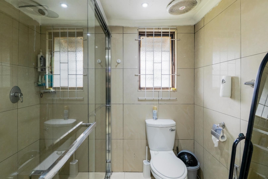 3 Bedroom Property for Sale in Amanzimtoti KwaZulu-Natal