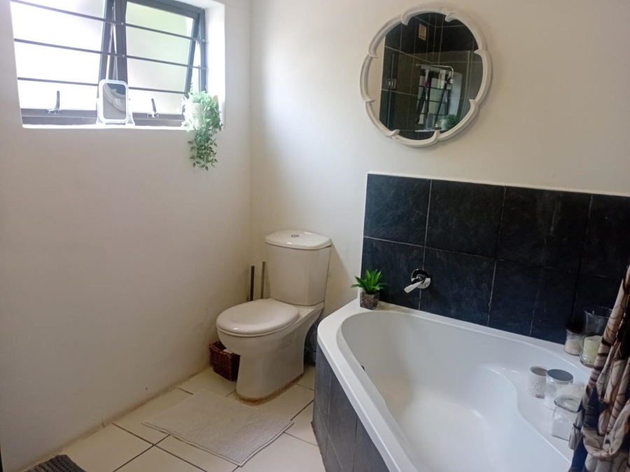 3 Bedroom Property for Sale in Glen Ashley KwaZulu-Natal
