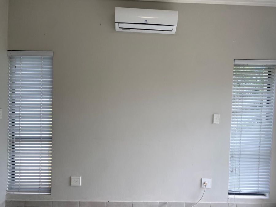 2 Bedroom Property for Sale in Palm Lakes Estate KwaZulu-Natal