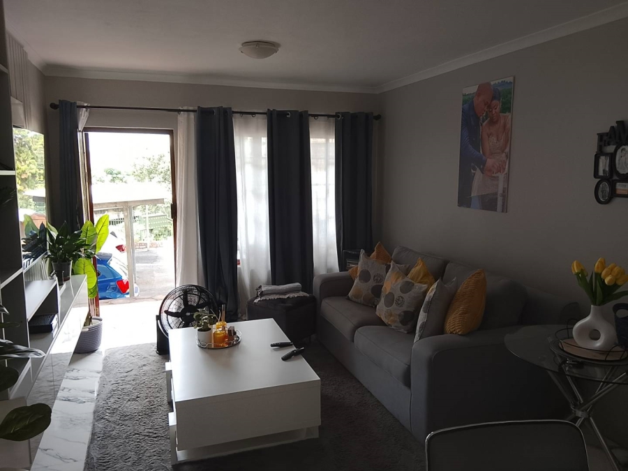 2 Bedroom Property for Sale in Clarendon KwaZulu-Natal