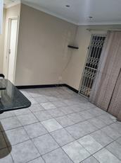 To Let 2 Bedroom Property for Rent in Phoenix KwaZulu-Natal